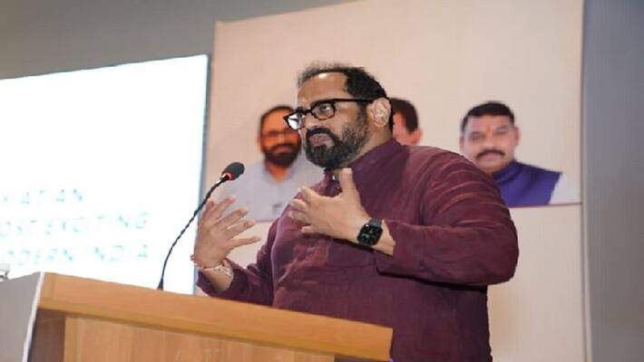 Apple Vendor Pegatrons mobile Facility In Chennai; IT minister Rajeev Chandrasekhar participating Apple Vendor Pegatrons mobile Facility In Chennai; IT minister Rajeev Chandrasekhar participating