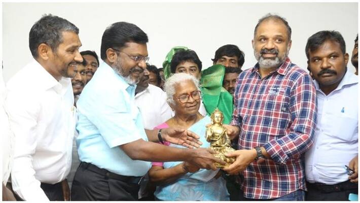 Perarivalan has nothing to do with the crime .. Thirumavalavan who says definitively! Perarivalan has nothing to do with the crime .. Thirumavalavan who says definitively!
