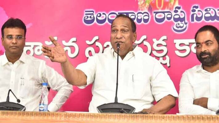 it raids in minister malla reddy relative praveen reddy house it raids in minister malla reddy relative praveen reddy house