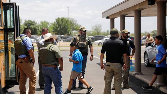 Texas elementary school shooting...21 killed, including 18 children Texas elementary school shooting...21 killed, including 18 children