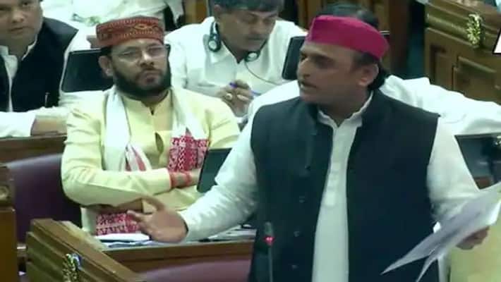 UP news Lucknow Akhilesh Yadav attacked CM Yogi on the third day of the budget session said electricity took out some heat from the government UP news Lucknow Akhilesh Yadav attacked CM Yogi on the third day of the budget session said electricity took out some heat from the government