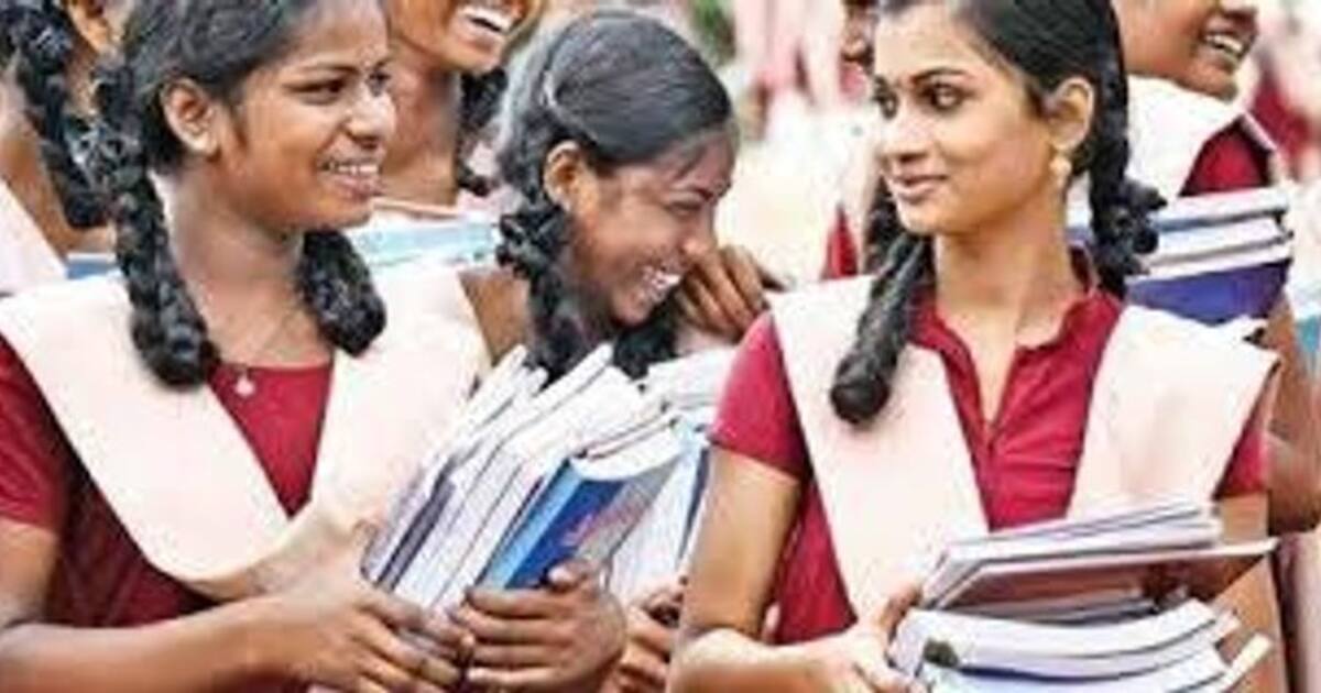 மாணவர்கள் கவனத்திற்கு!! பள்ளிகளில் முழு பாடத் திட்டம் அமல்.. பள்ளிக் கல்வித்துறை அறிவிப்பு.. 