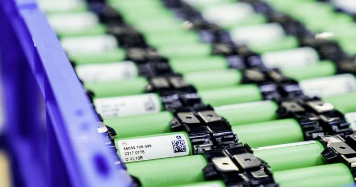 குஜராத்தில் ரூ.13,000 கோடியில் உருவாகும் டாடா மின்சார வாகன பேட்டரி தொழிற்சாலை