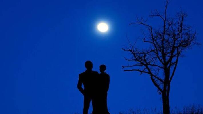 Uttar Pardesh lovers went to commit suicide but there was a twist in the tale mnj Uttar Pardesh lovers went to commit suicide but there was a twist in the tale mnj