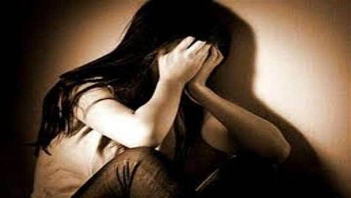 Extra-marital affair: Raped a nine-year-old girl by adding drugs to the ice cream In Nizamabad Extra-marital affair: Raped a nine-year-old girl by adding drugs to the ice cream In Nizamabad