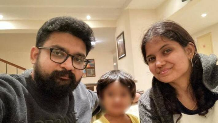 No Caste is non-religious .. Parents who bought a certificate for a 3 year old child for the first time .. Mass incident in Coimbatore. No Caste is non-religious .. Parents who bought a certificate for a 3 year old child for the first time .. Mass incident in Coimbatore.
