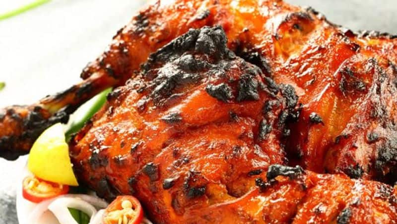 famous private non vegetarian restaurant that spoiled Tandoori chicken was served 2 days ago