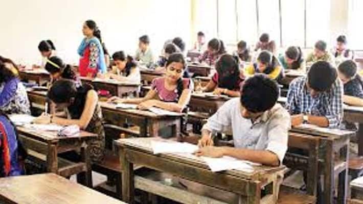 JEE Main 2022 session 2 admit card today Know what is allowed and what is not in the exam hall gcw JEE Main 2022 session 2 admit card today Know what is allowed and what is not in the exam hall gcw