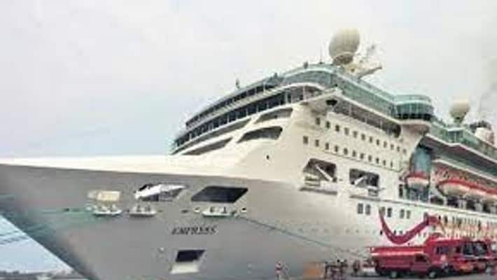 Luxury ship not get permission in Puducherry - tourist disappointment Luxury ship not get permission in Puducherry - tourist disappointment