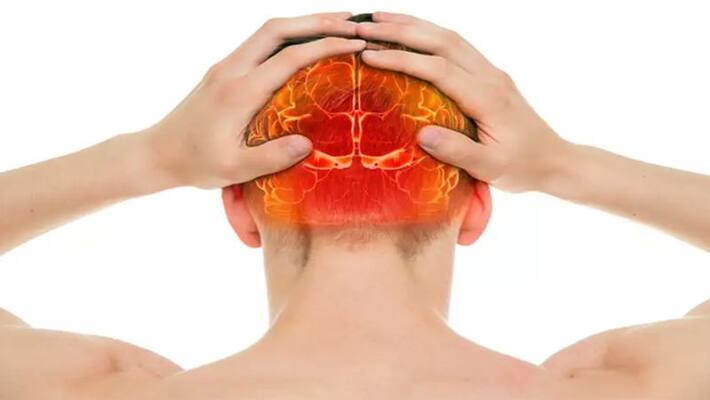 Severe headache can be a symptom of brain tumor do not ignore these symptoms at all BDD Severe headache can be a symptom of brain tumor do not ignore these symptoms at all BDD