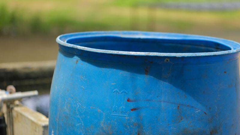 Hyderabad man kills wife, hides body parts in water drum.. husband absconding