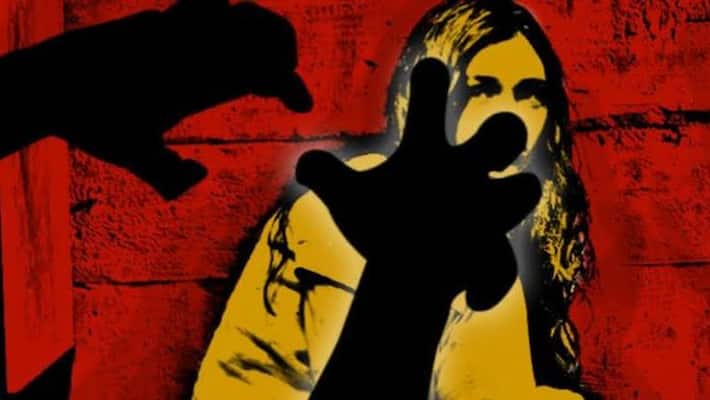 Karnataka Mandya Police nabs man, girlfriend for killing 5 women who forced her into sex trade Karnataka Mandya Police nabs man, girlfriend for killing 5 women who forced her into sex trade