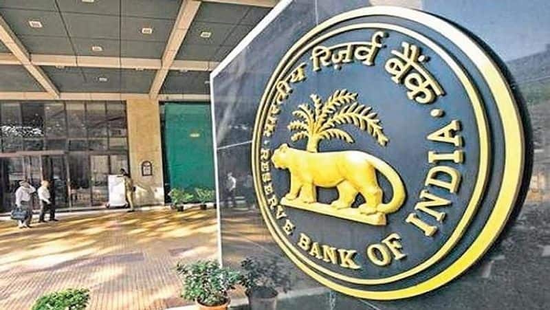 RBI keeps its FY23 inflation forecast at 6.7 percent.