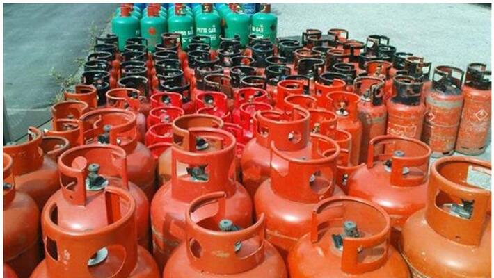Saudi authorities extend time frame for correcting legal status of gas cylinder sales outlets Saudi authorities extend time frame for correcting legal status of gas cylinder sales outlets