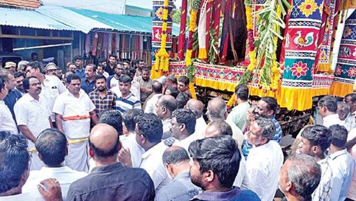 Opposition to Minister Mano Thangaraj - BJP MLA MR Gandhi arrested in Kanyakumari Opposition to Minister Mano Thangaraj - BJP MLA MR Gandhi arrested in Kanyakumari