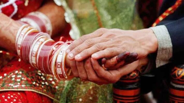 Viral Video The bride signed the contract with the groom just after Barmala bpsb Viral Video The bride signed the contract with the groom just after Barmala bpsb