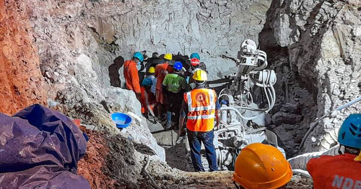 104 மணி நேரங்கள்... 500 பேரின் உழைப்பு... ஆழ்துளை கிணற்றில் இருந்து 11 வயது சிறுவன் மீட்கப்பட்டது எப்படி?