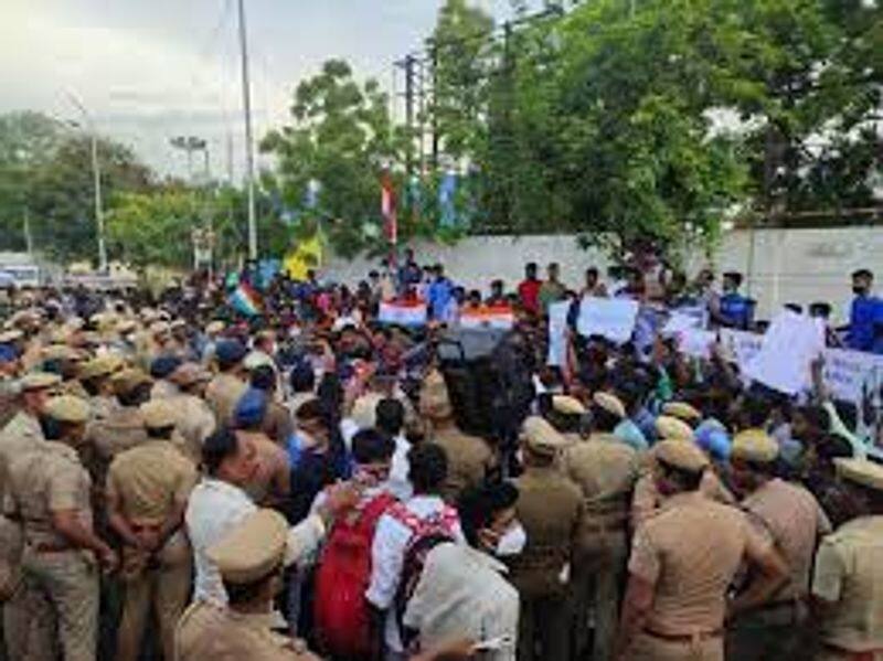 Protest in Chennai against the Agnipath project scheme
