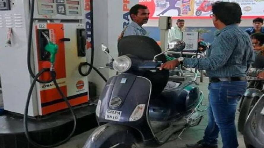 fuel Price Today on February 6 2023: Petrol Diesel prices remain unchanged on Monday check latest rates here fuel Price Today on February 6 2023: Petrol Diesel prices remain unchanged on Monday check latest rates here