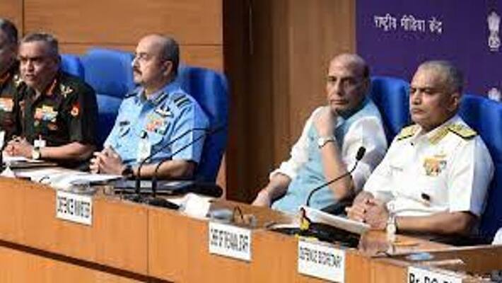 Defence ministry to reserve 10% of jobs for Agniveers amid violent protests Defence ministry to reserve 10% of jobs for Agniveers amid violent protests