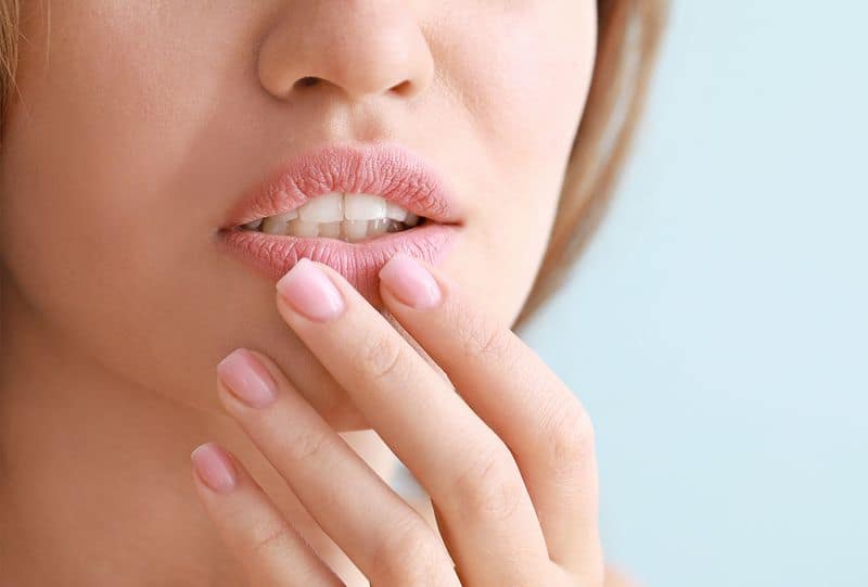To prevent dry lips in cold season use this tips