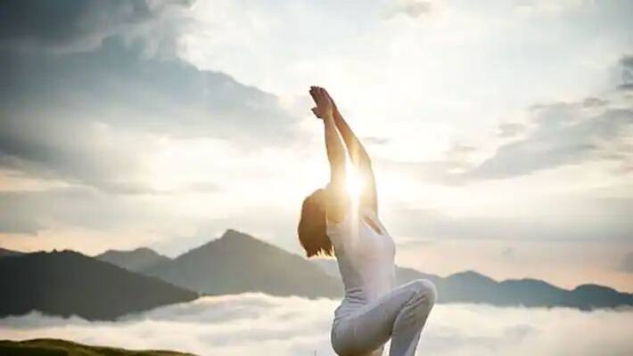 International Yoga Day 2022 These yogasanas will help to control stress include them in the routine from today itself ABSC International Yoga Day 2022 These yogasanas will help to control stress include them in the routine from today itself ABSC