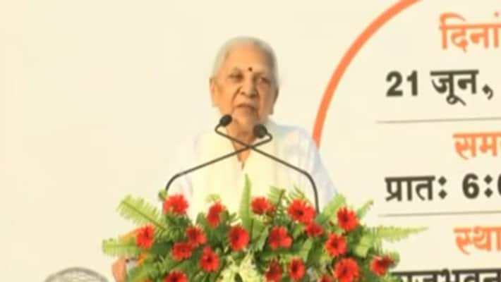 we should made voting mandatory says UP governor anandiben patel we should made voting mandatory says UP governor anandiben patel