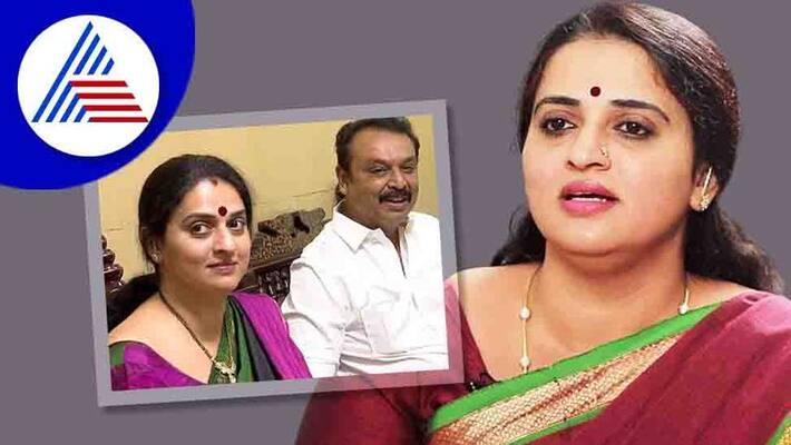 actress pavithra lokesh lodges complaint to cyber crime police over derogatory and abusive comments actress pavithra lokesh lodges complaint to cyber crime police over derogatory and abusive comments