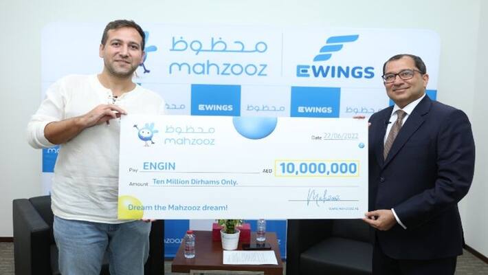 Mahzooz Grand Draw Celebrates AED 10 Million Winner Mahzooz Grand Draw Celebrates AED 10 Million Winner