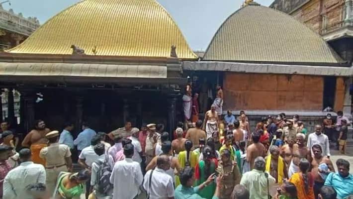 Chidambaram Natarajar Temple Hindu Charities Department is operating in violation of a court order Chidambaram Natarajar Temple Hindu Charities Department is operating in violation of a court order