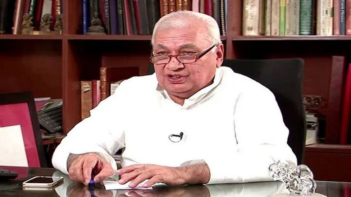 Governor Arif Mohammad Khan signs Waqf Amendment Bill Governor Arif Mohammad Khan signs Waqf Amendment Bill