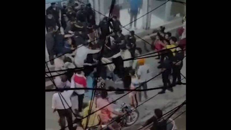 Women Protesters vs Women Bouncers Outside Delhi Wine Shop, 10 Arrested
