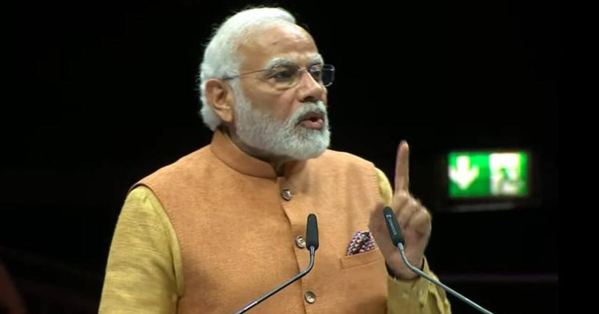  தெலுங்கானாவை தட்டி தூக்கப் போகும் பாஜக.. ஹைதராபாத்தில் 2 நாள் முகாமிடும் மோடி.. முழு விவரம் உள்ளே.  