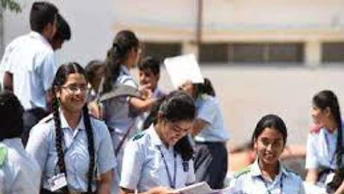 The Tamil Nadu government has announced that school students should take a pledge tomorrow against drugs The Tamil Nadu government has announced that school students should take a pledge tomorrow against drugs