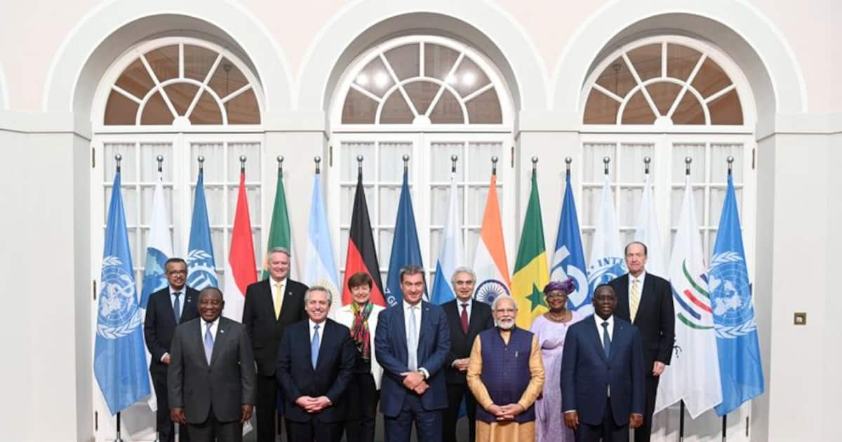 G7 மாநாட்டில் கலந்துகொண்ட நாட்டு தலைவர்களுக்கு அன்புப் பரிசு வழங்கினார் பிரதமர் மோடி!