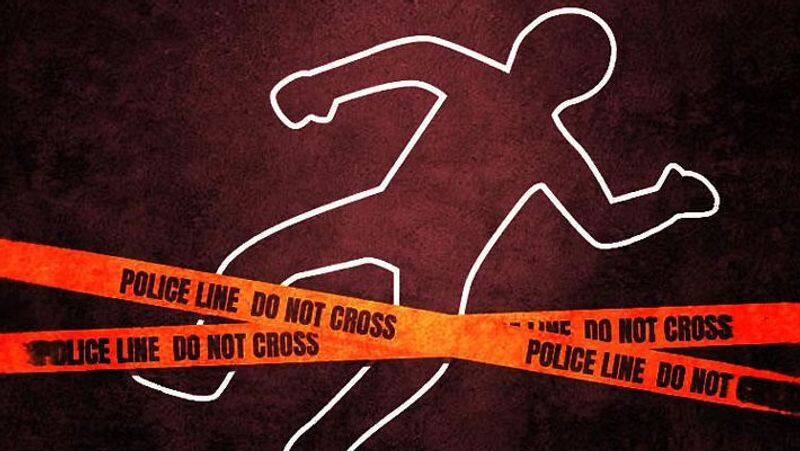 Man kills wife.. kiss their infant son without brushing his teeth in kerala