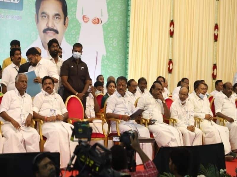 Only AIADMK-DMK will stand in the field ... OPS has sunk .. KP Munuswamy Action. 