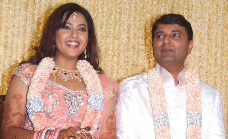 Before the 13th wedding anniversary Actress Meena's husband dies
