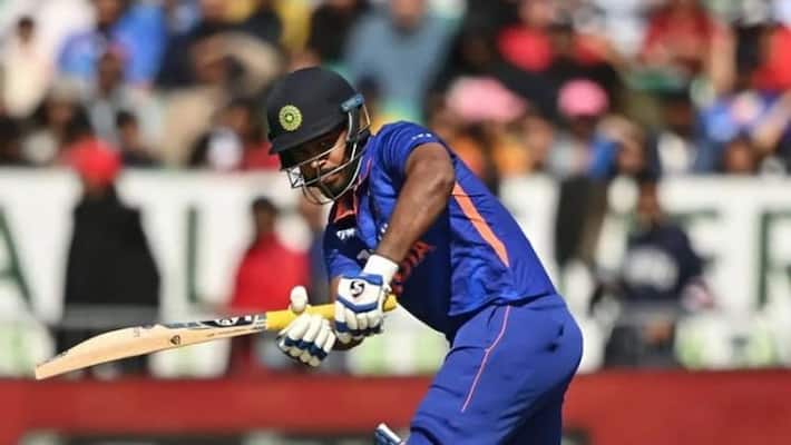 WI vs IND 2nd ODI Hope its the first of many Ian Bishop applauds Sanju Samson for first ODI half century WI vs IND 2nd ODI Hope its the first of many Ian Bishop applauds Sanju Samson for first ODI half century