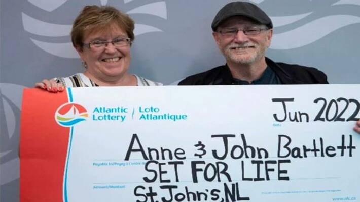 Dad wins over 4 crore rupees after daughter bought him a lottery ticket for fathers day in canada apa Dad wins over 4 crore rupees after daughter bought him a lottery ticket for fathers day in canada apa