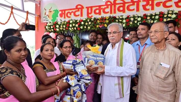 raipur news congress chief minister Bhupesh Baghel did bhoomi pujan for bhadra river anicut and made many announcements KPI raipur news congress chief minister Bhupesh Baghel did bhoomi pujan for bhadra river anicut and made many announcements KPI