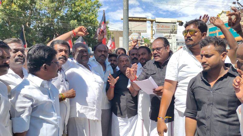 OPS supporters protest in Theni against EPS over single leadership issue