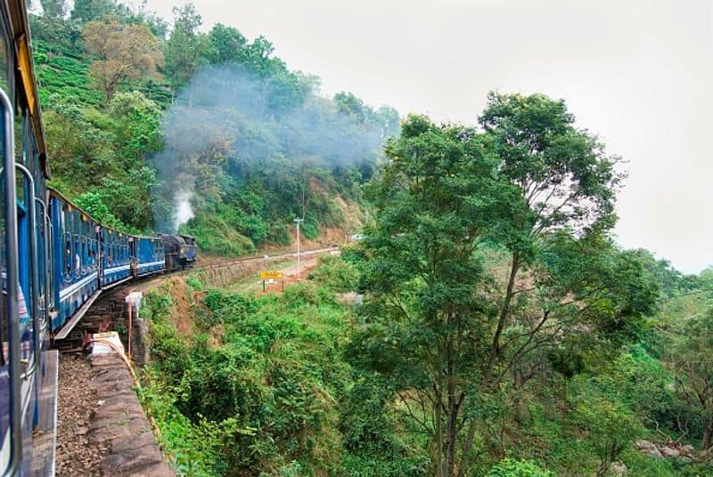 nilgiri mountain train journey 