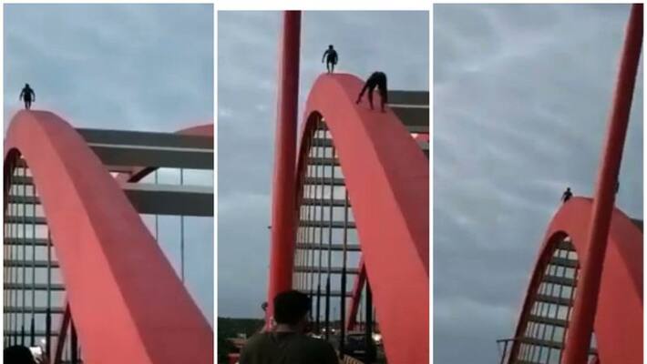 Youth performed dangerous stunts onvaliyazheekkal bridge alappuzha video out Youth performed dangerous stunts onvaliyazheekkal bridge alappuzha video out
