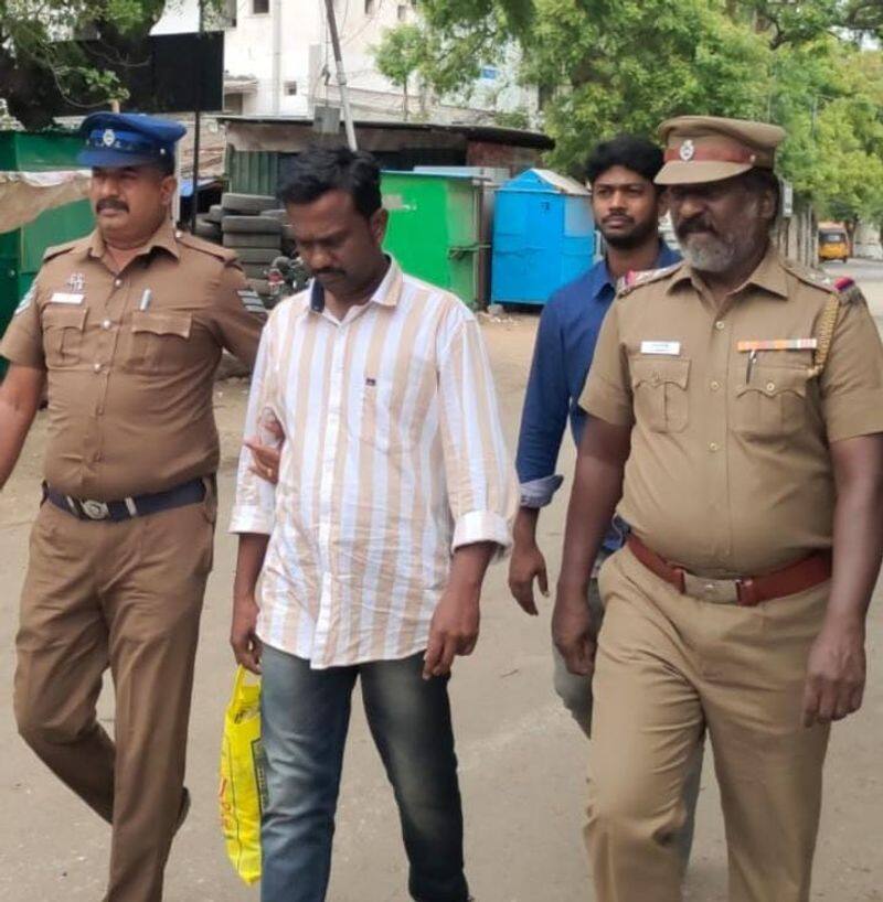 Man arrested in Coimbatore for cheating jewelery pawn shop owners by giving fake documents