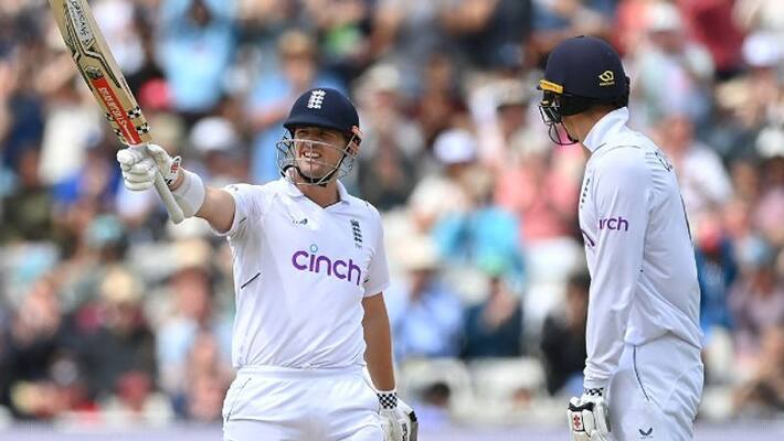 Zak Crawley Ben Duckett record England fastest 100 plus opening stand in Test cricket in Rawalpindi kvn Zak Crawley Ben Duckett record England fastest 100 plus opening stand in Test cricket in Rawalpindi kvn