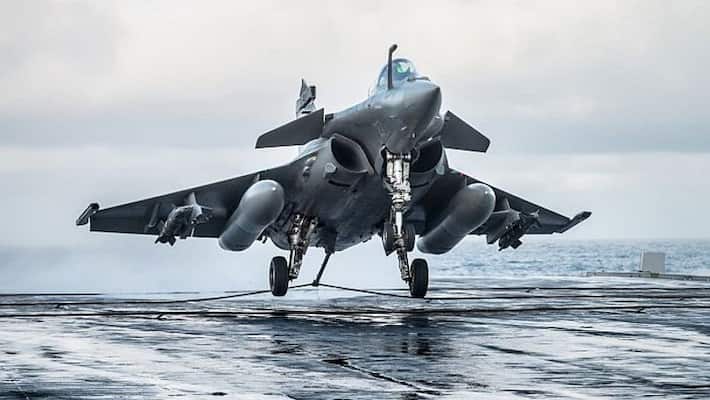 Rafale-M edges past FA-18 Super Hornet in Indian Navy trials for INS Vikrant's deck fighter jet Rafale-M edges past FA-18 Super Hornet in Indian Navy trials for INS Vikrant's deck fighter jet
