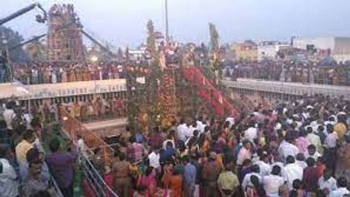 The Madurai High Court branch has ordered that the permission of the police department is not necessary to hold the temple festival The Madurai High Court branch has ordered that the permission of the police department is not necessary to hold the temple festival