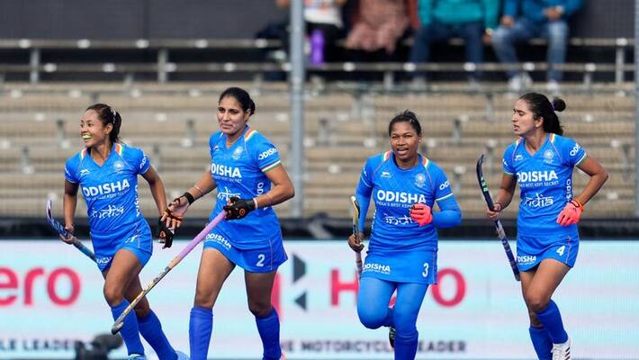 Women Hockey World Cup 2022: India defeats Canada to register 1st tournament win-ayh Women Hockey World Cup 2022: India defeats Canada to register 1st tournament win-ayh