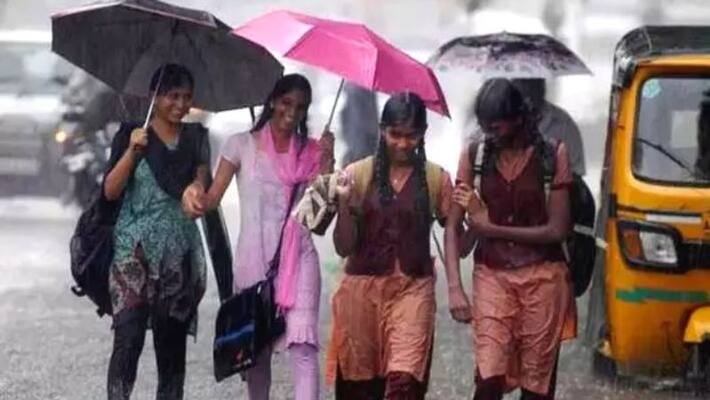 Valparai taluk schools closed for 2 days due to heavy rains kovai collector announcement Valparai taluk schools closed for 2 days due to heavy rains kovai collector announcement